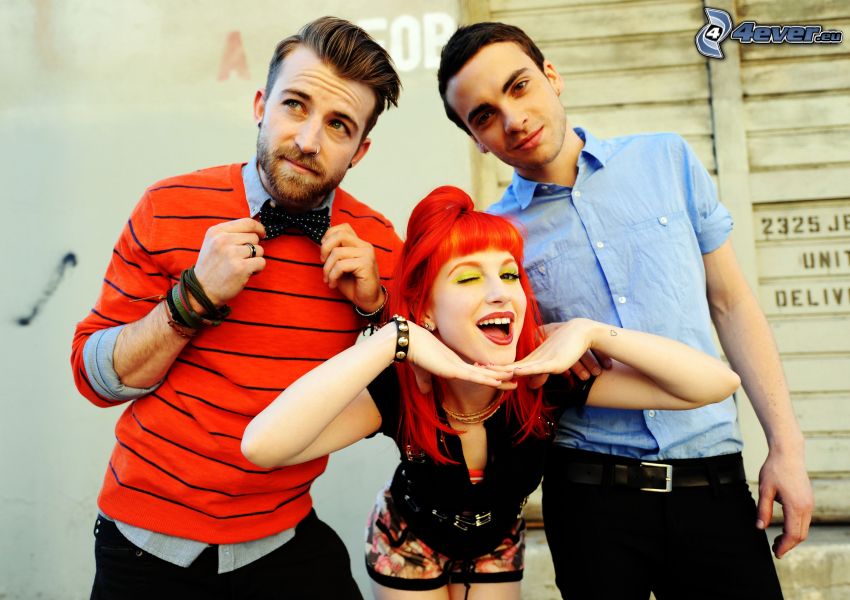 Paramore, grimace