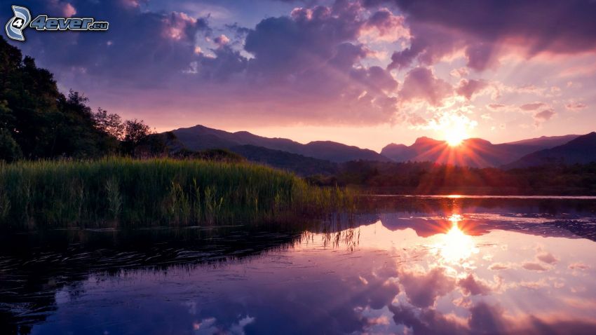 coucher du soleil sur le lac, montagne