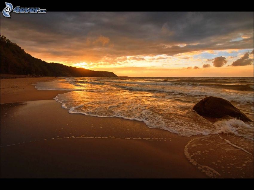 plage de sable, mer, lever du soleil, rocher