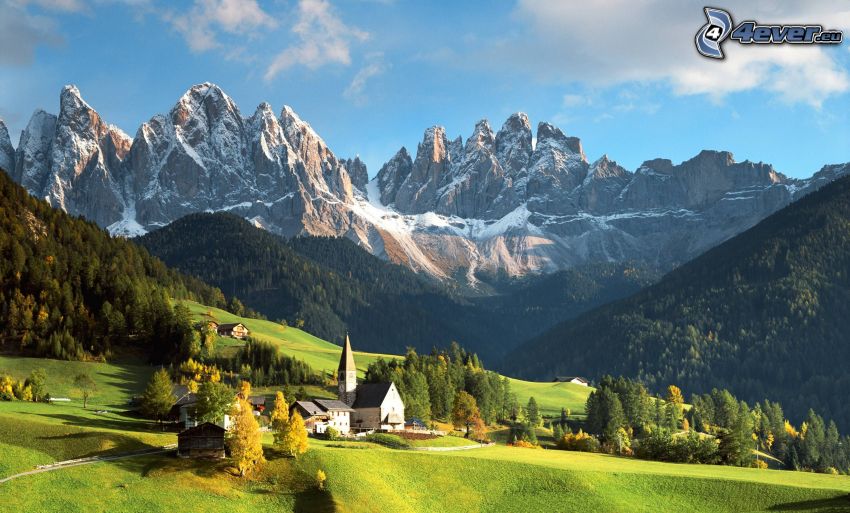 Dolomites, montagnes rocheuses, église, forêt de conifères