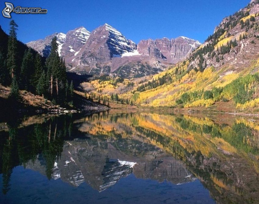 lac, montagnes rocheuses, arbres d'automne