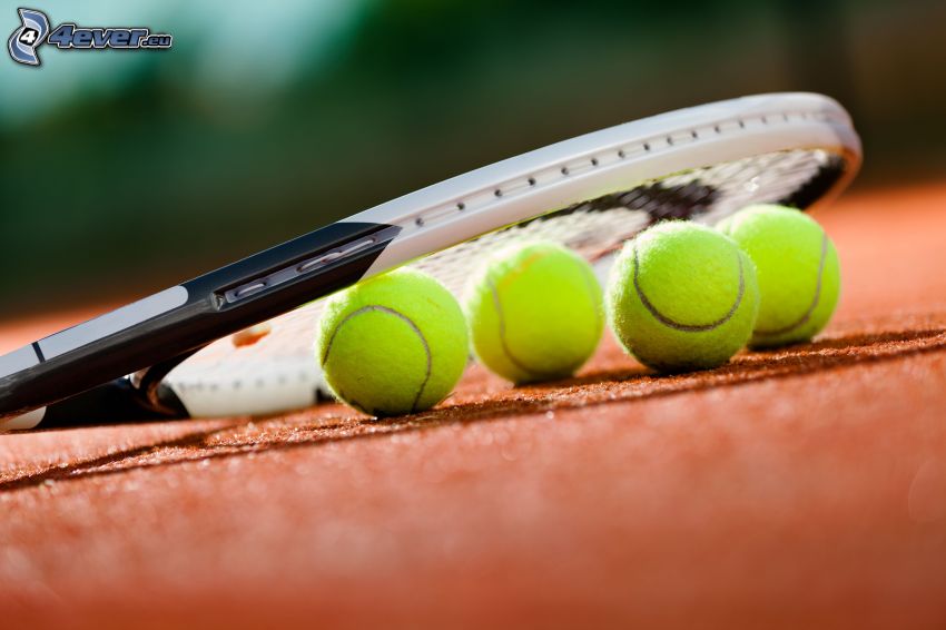 balles de tennis, raquette de tennis