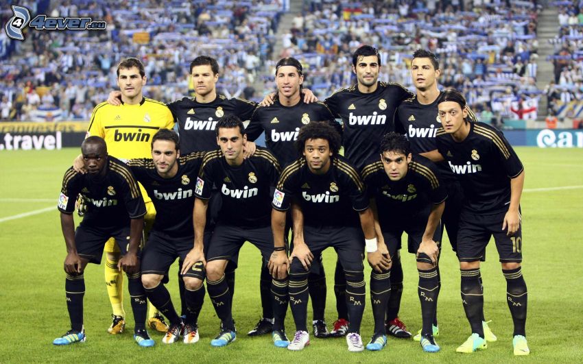 Real Madrid, équipe de football, stade de football, fans