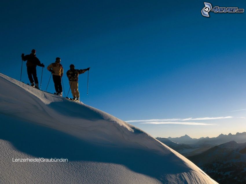 skieurs, vue sur le paysage, neige
