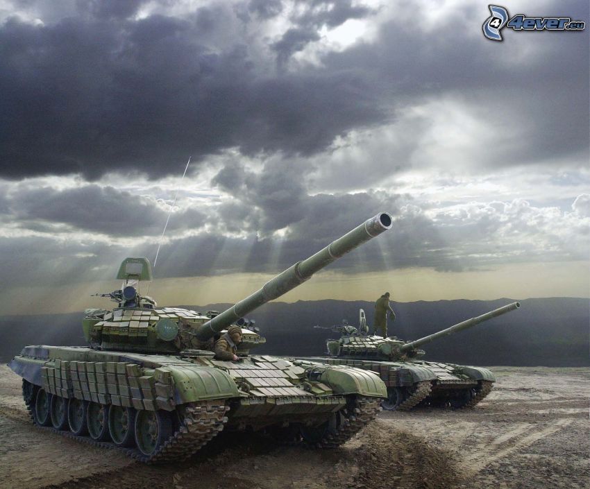 T-72, chars, nuages