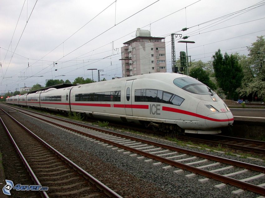 ICE 3, rails, train à grande vitesse