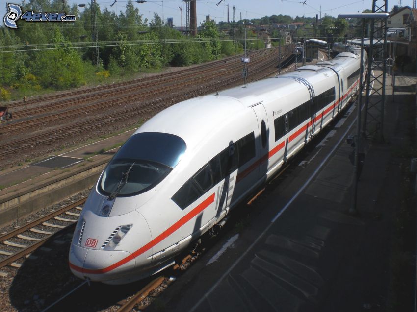 ICE 3, train à grande vitesse, chemins de fer, rails, gare