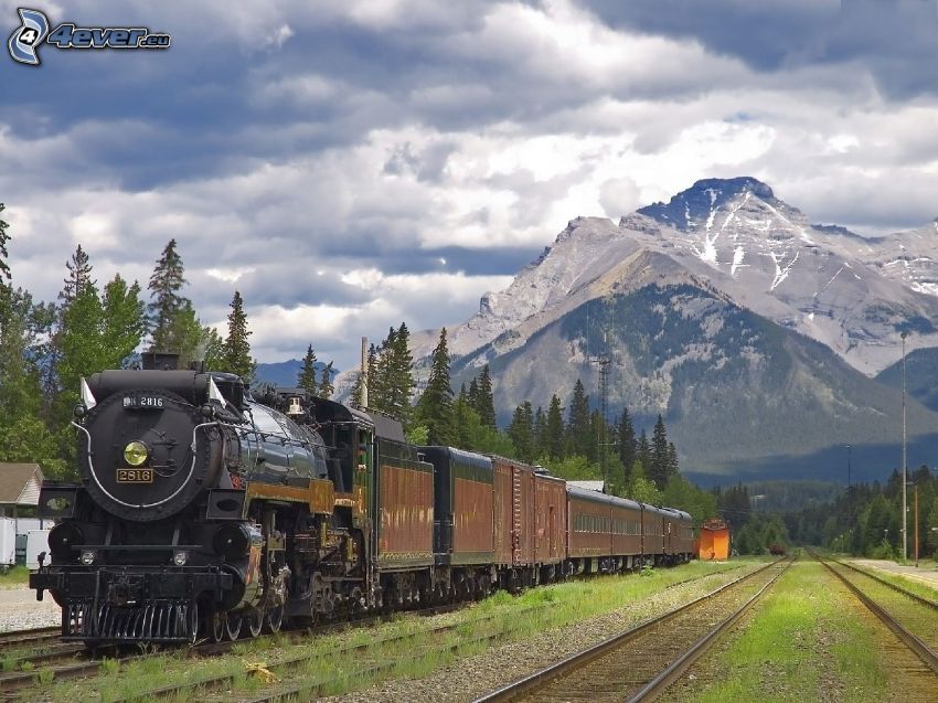 train à vapeur, rails, montagne, nuages