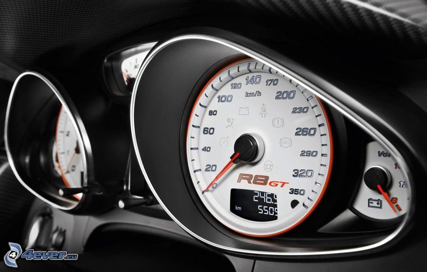Audi R8, tachymètre