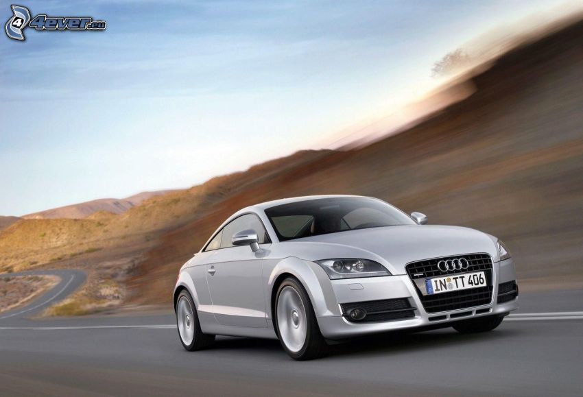 Audi TT Coupé, la vitesse, route