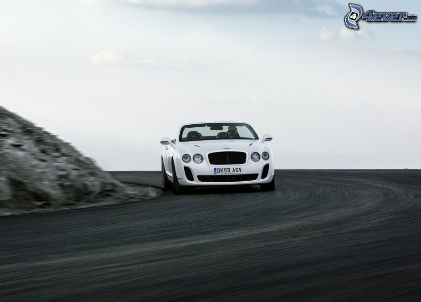 Bentley Continental, la vitesse, tournant