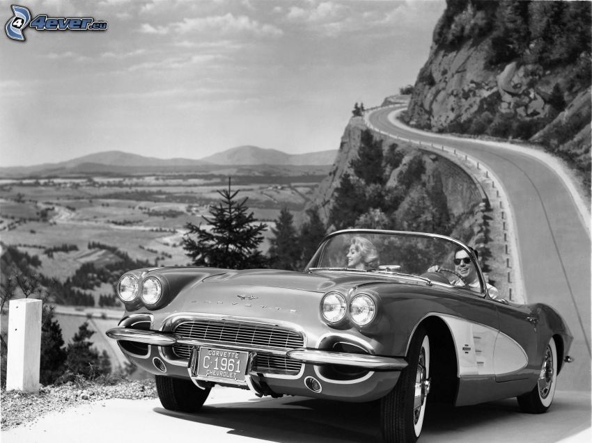 Chevrolet Corvette, automobile de collection, route, photo noir et blanc
