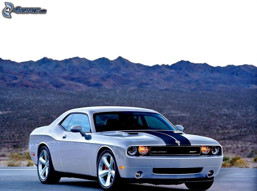 Dodge Challenger, collines