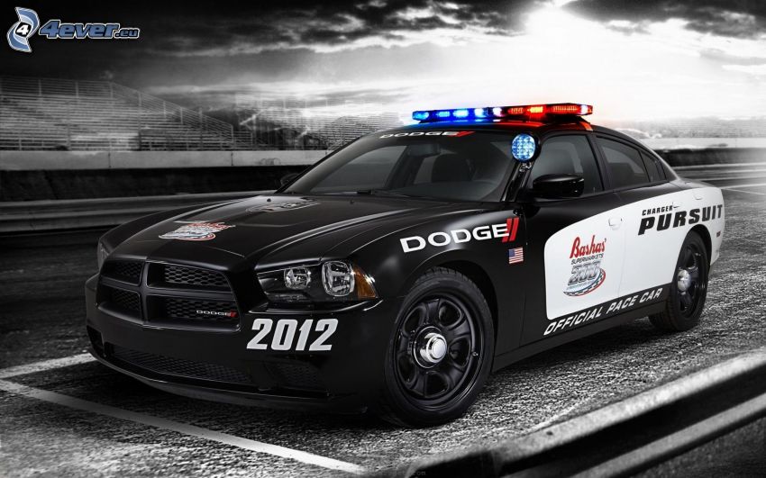 Dodge Charger, voiture de police