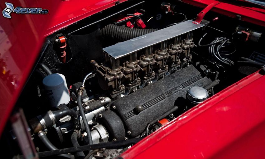 Ferrari, moteur