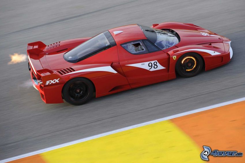 Ferrari FXX, la vitesse, feu