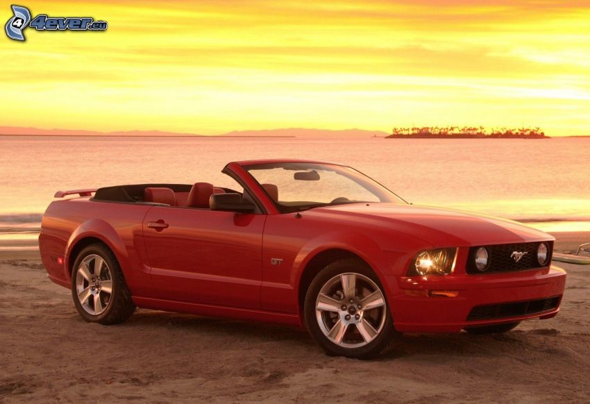 Ford Mustang, cabriolet, plage de sable, mer