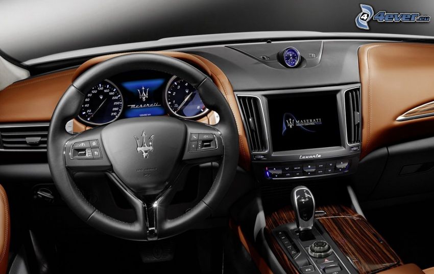 Maserati Levante, intérieur, volant