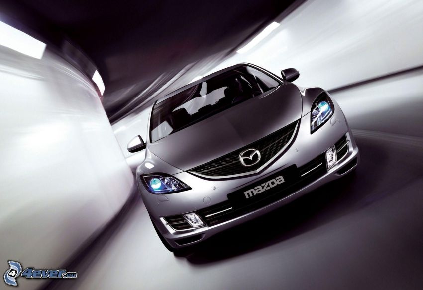 Mazda 6, la vitesse, tunnel