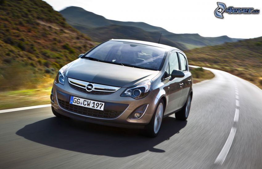 Opel Corsa, la vitesse, collines