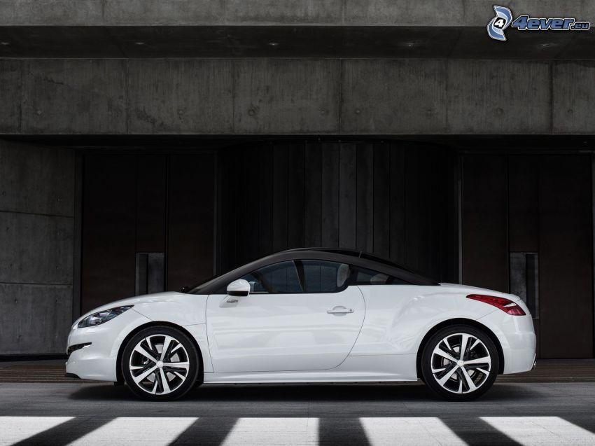 Peugeot RCZ