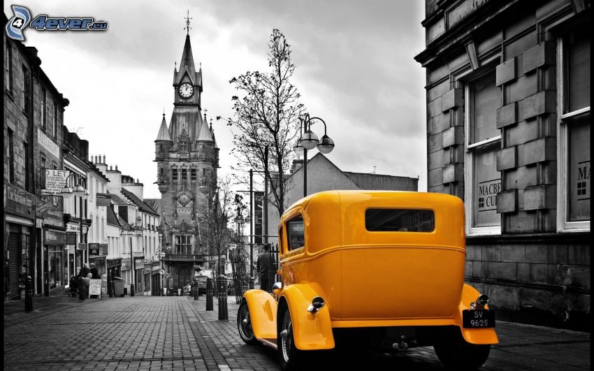 voiture jaune, automobile de collection, rue, église, noir et blanc
