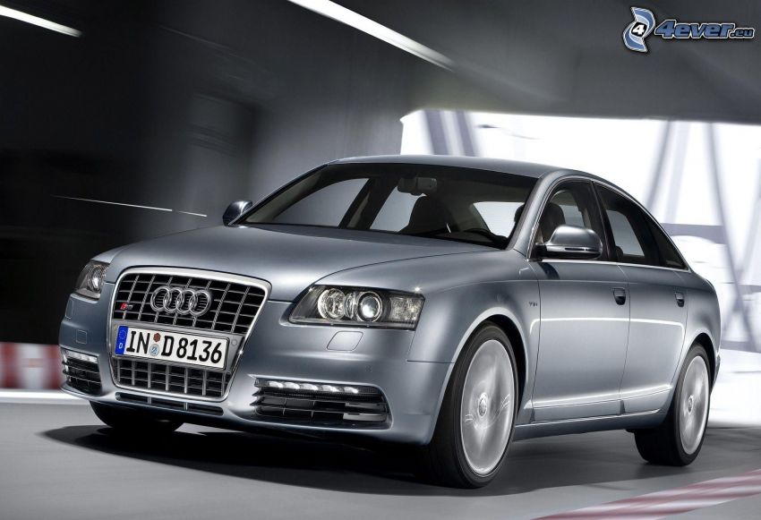 Audi A6, la vitesse, tunnel