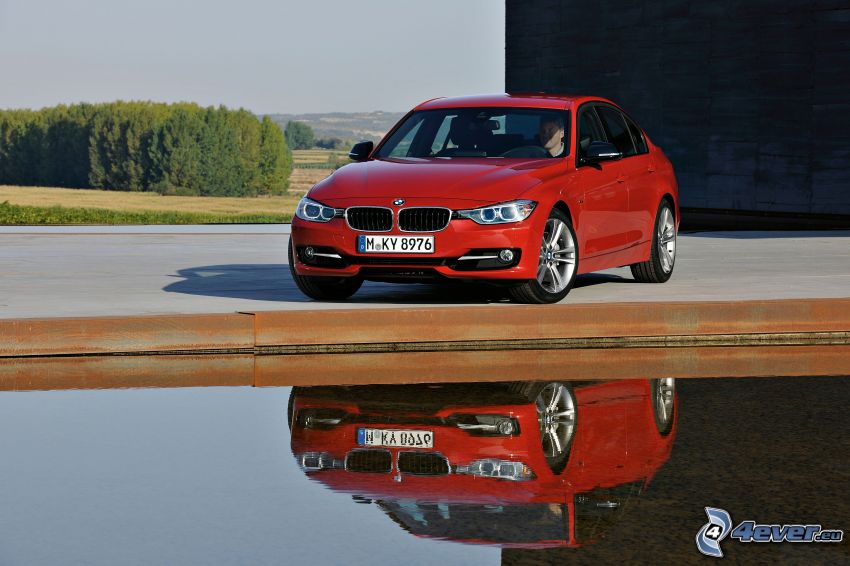 BMW 3, reflexion