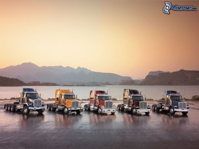 camions, montagne