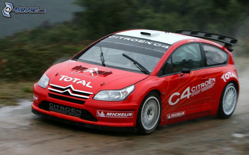 Citroën C4, voiture de course, la vitesse