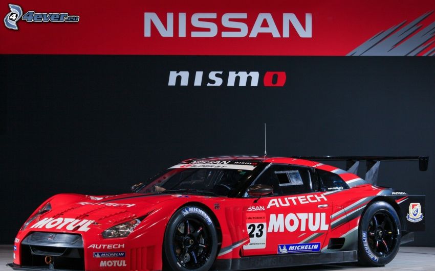 Nissan GT-R