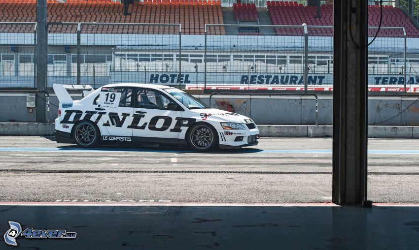 voiture de course, tribune