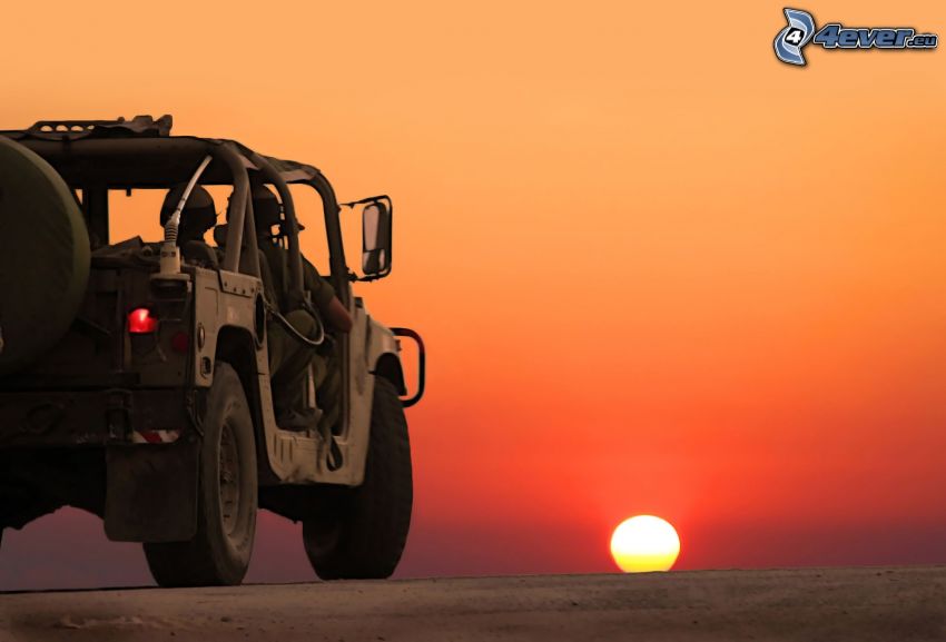 Hummer H1, armée, coucher du soleil