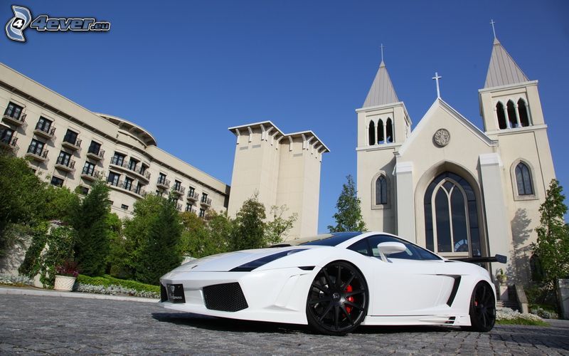 Lamborghini, église