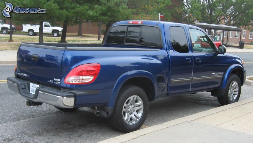 Toyota Tundra, route, arrêter