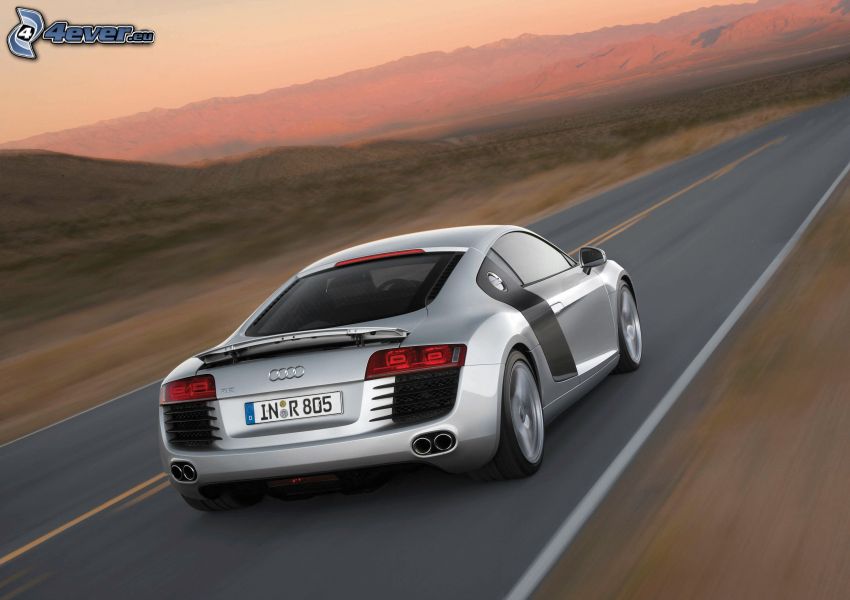 Audi R8, velocità
