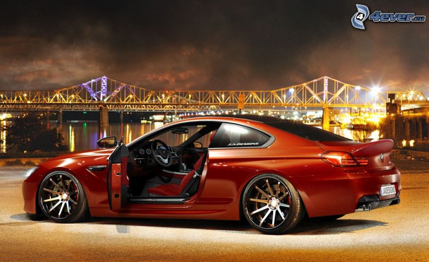 BMW M6, ponte illuminato