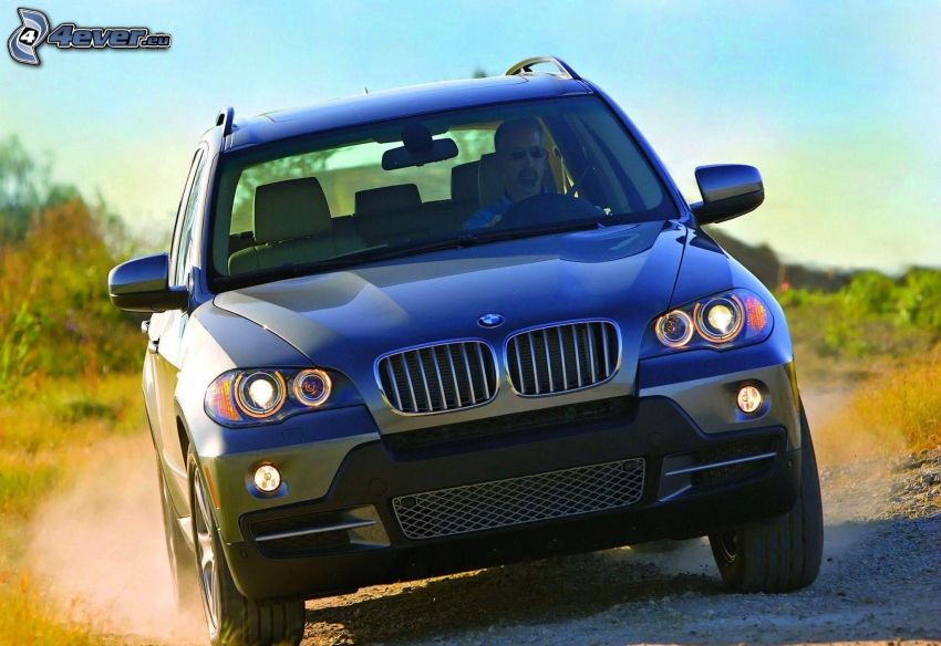 BMW X5, polvere