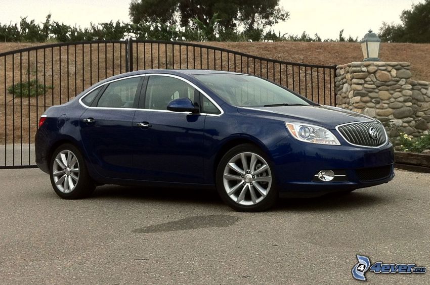 Buick Verano, portone