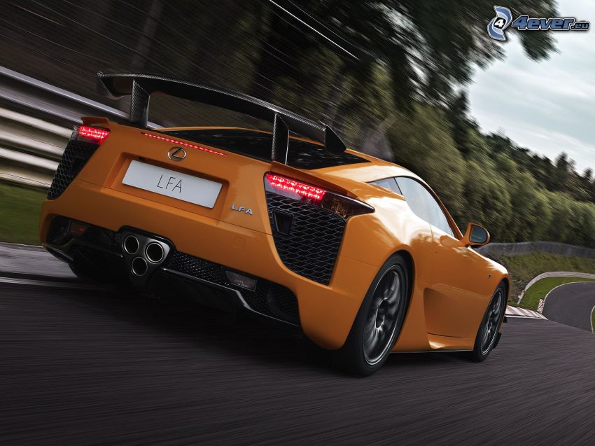 Lexus LFA, velocità