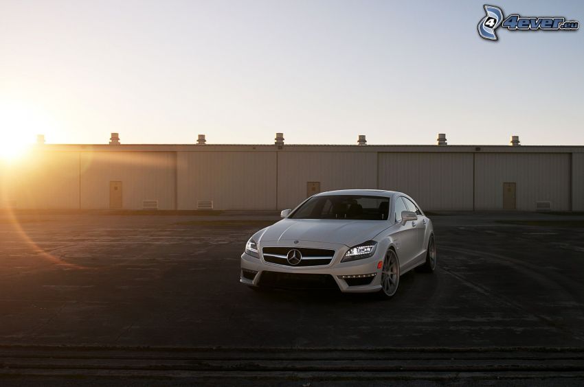 Mercedes CLS 63 AMG, tramonto