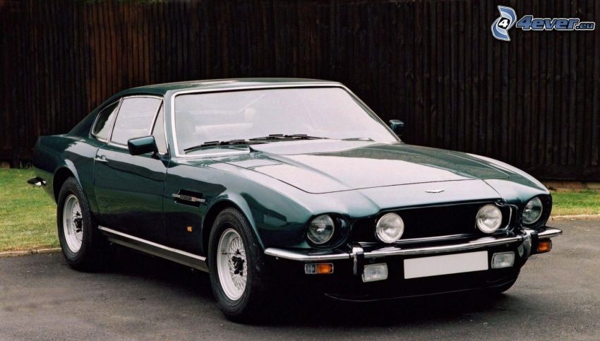 Aston Martin V8 Vantage, veicolo d'epoca
