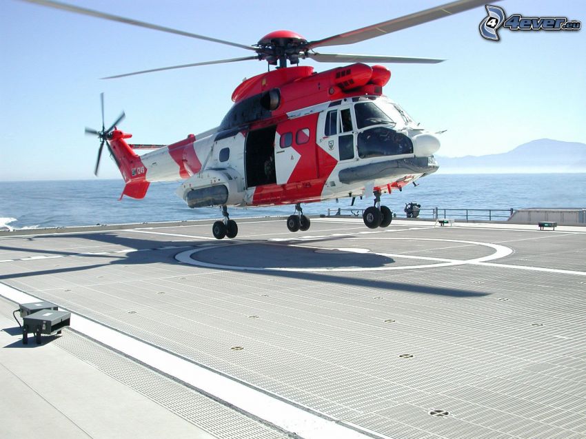 elicottero di soccorso, portaerei, mare