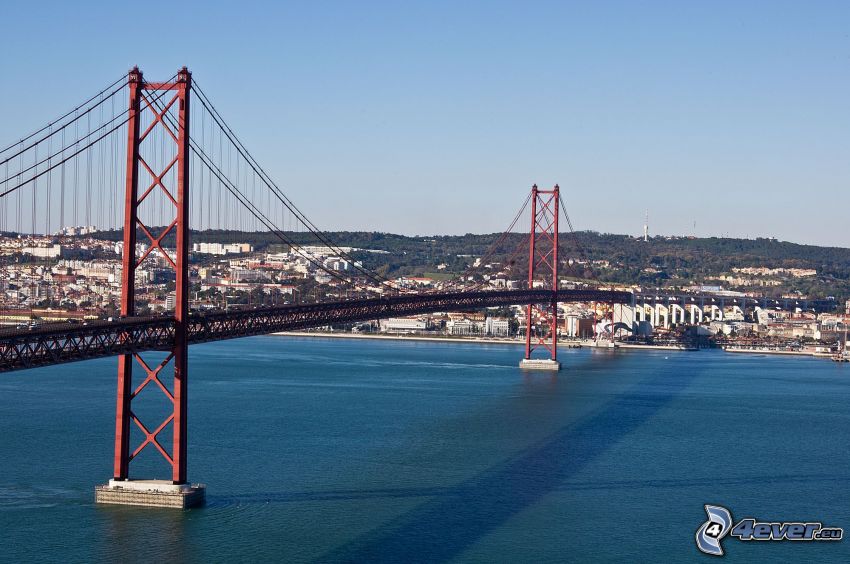 25 de Abril Bridge, Lisbona