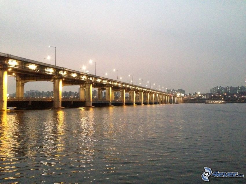 Banpo Bridge