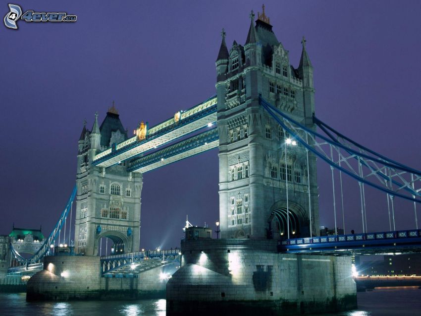 Tower Bridge, ponte illuminato, notte