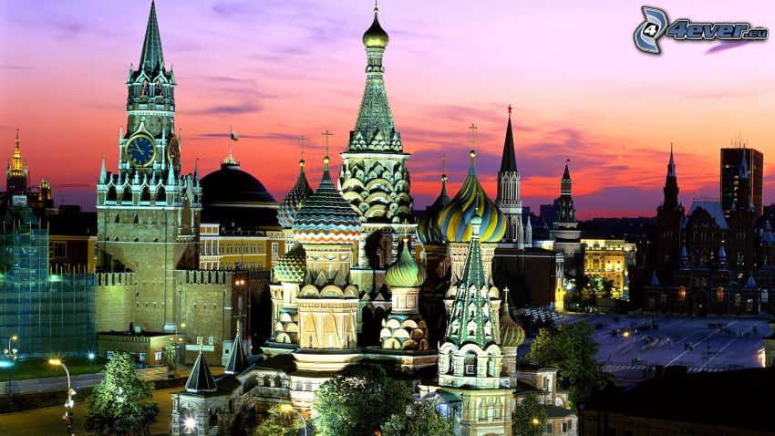 Cattedrale di San Basilio, città di sera, Cremlino, illuminazione