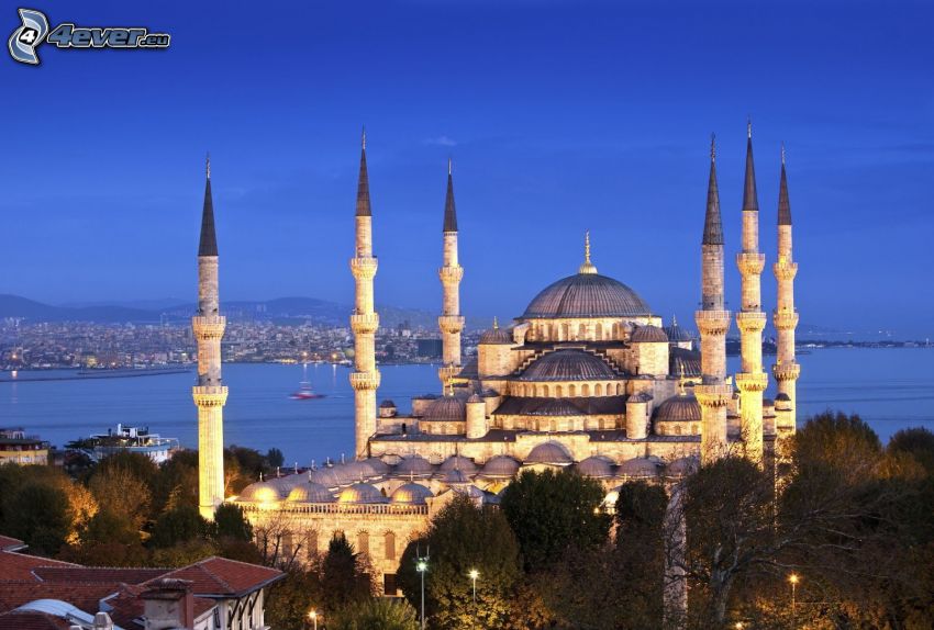 La Moschea Blu, Istanbul, città di sera