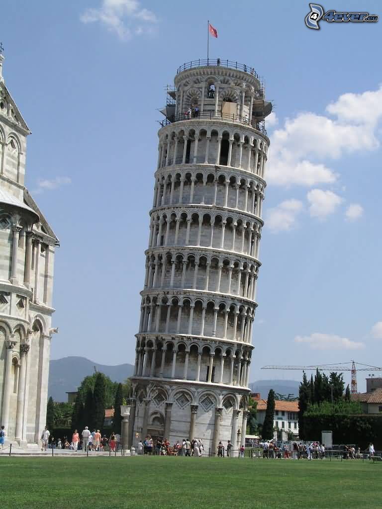 Torre pendente di Pisa, Battistero a Pisa