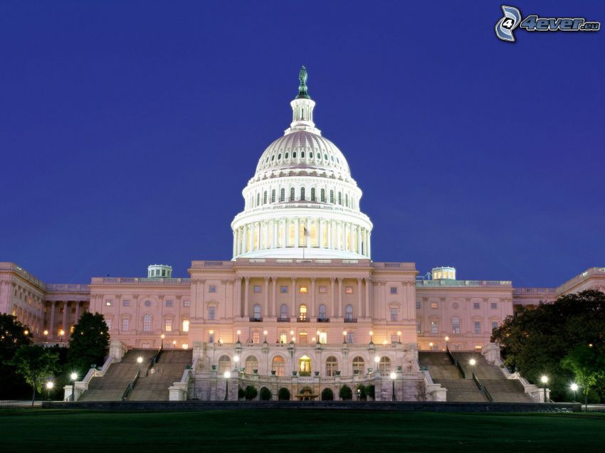 The Capitol, Washington DC, sera, illuminazione